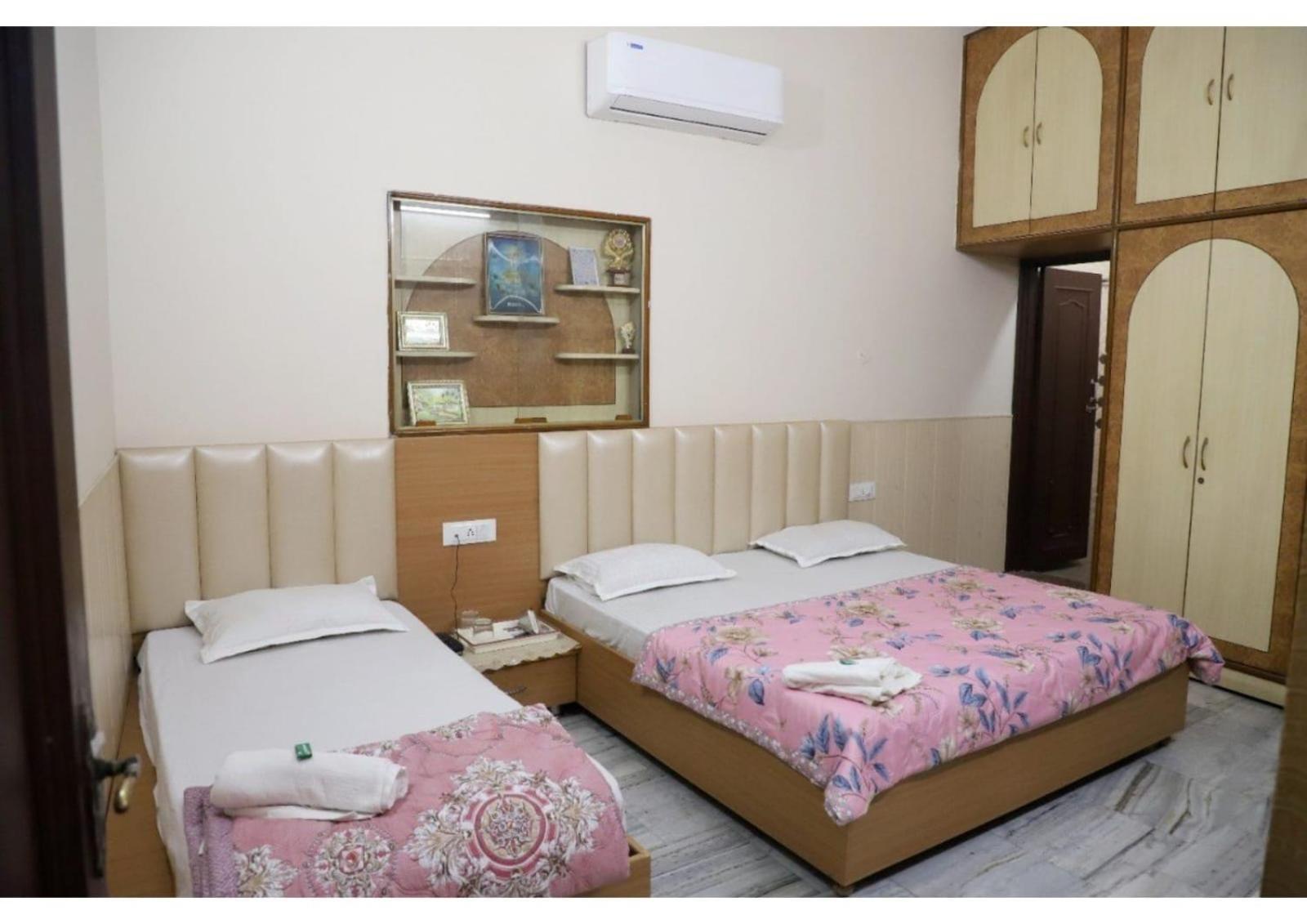 Rk Lodge Amritsar Exteriér fotografie