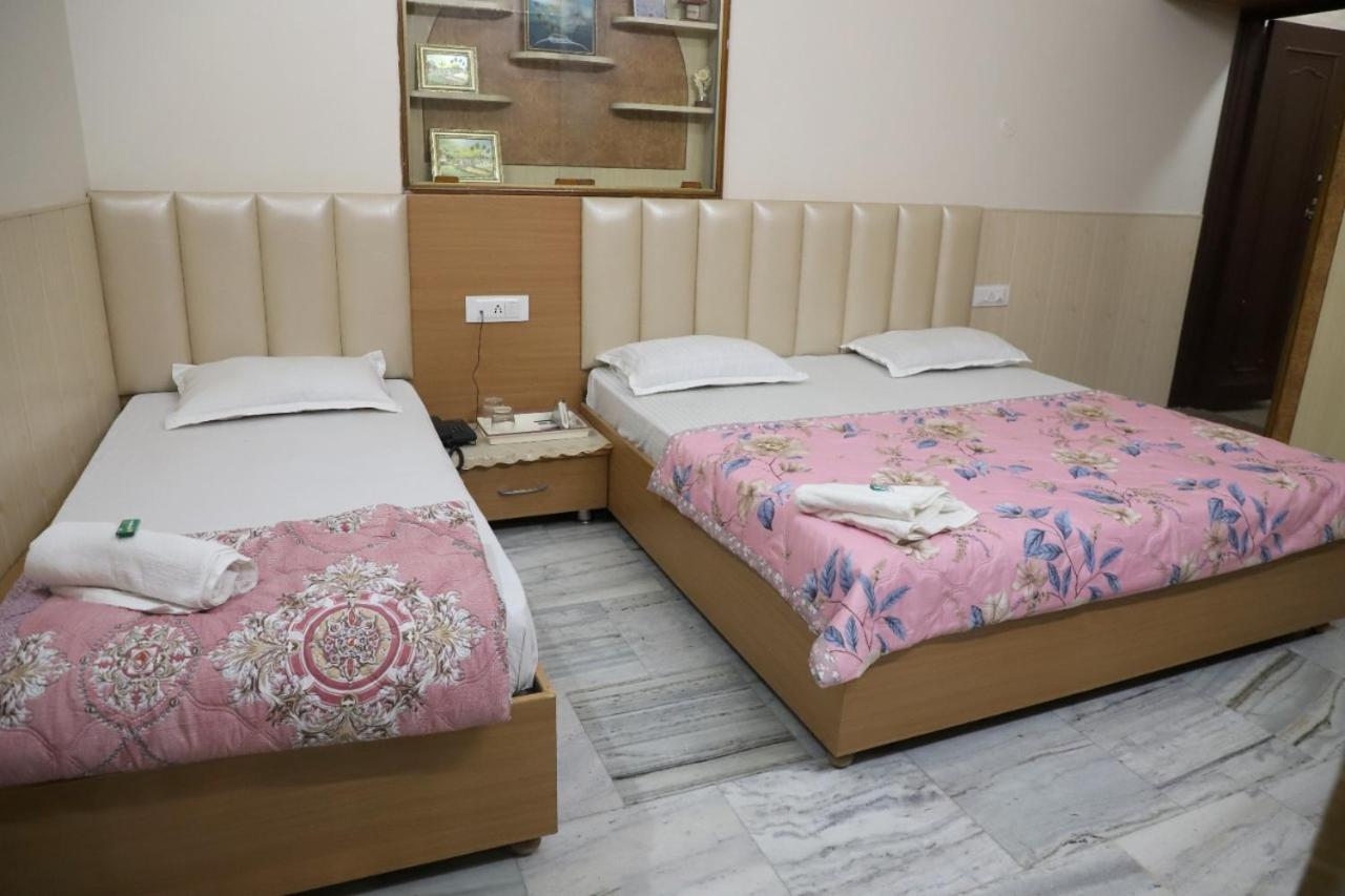 Rk Lodge Amritsar Exteriér fotografie
