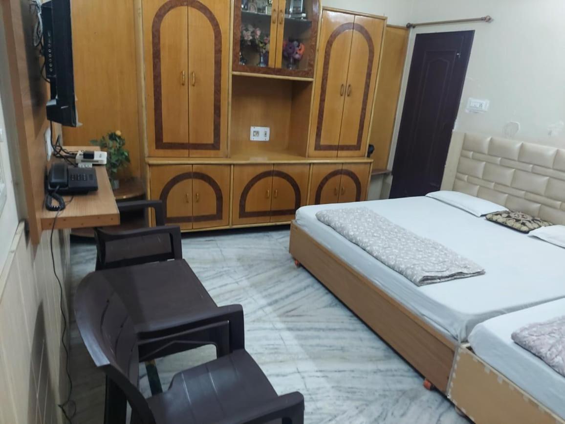 Rk Lodge Amritsar Exteriér fotografie